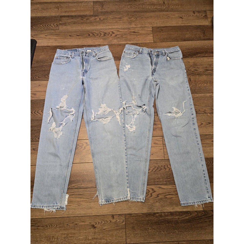 Vintage Levis 560 Jeans 2 Pairs Mom Jeans 33x32 Blue Loose Comfort Tapered Leg